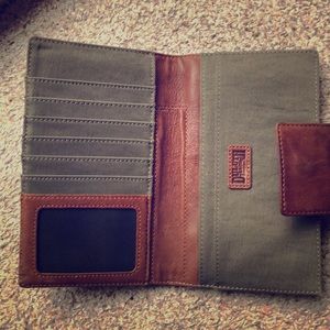 Duluth trading co wallet